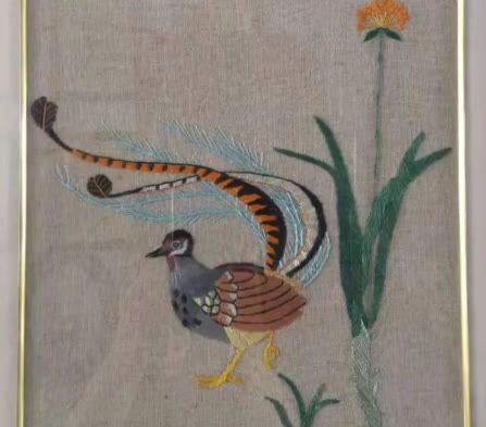 堪称一绝
:吉林文化：满族刺绣的起源和发展