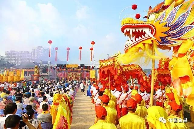 新手必学
:赶大戏，看庙会……2018会昌民俗文化旅游节将在下月震撼来袭！